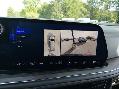 2025 Chevrolet Suburban - Photo 16