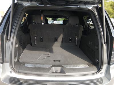 2025 Chevrolet Suburban - Photo 11