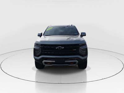 2025 Chevrolet Suburban - Photo 2