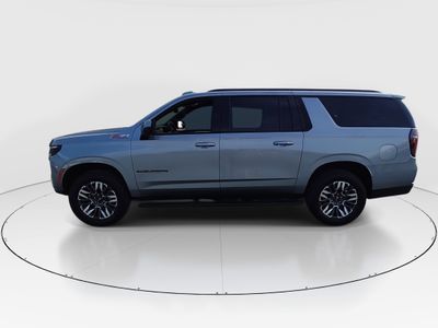 2025 Chevrolet Suburban - Photo 4