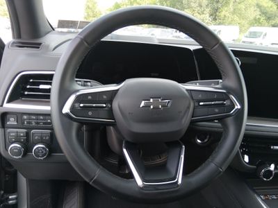 2025 Chevrolet Suburban - Photo 12