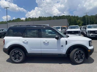 2025 Ford Bronco Sport - Photo 2