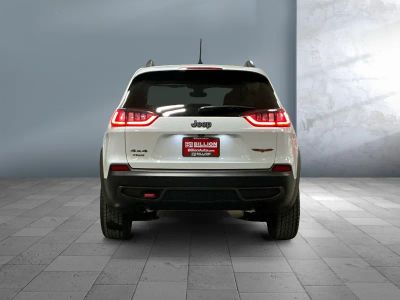 2019 Jeep Cherokee — detail view
