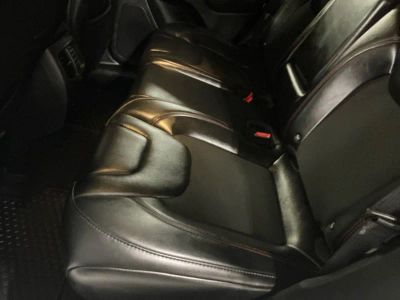 2019 Jeep Cherokee — photo 16 view