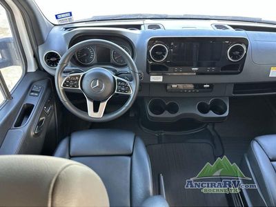 2023 Tiffin Motorhomes Wayfarer - Photo 18