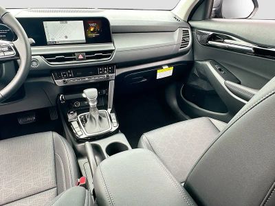 2026 Kia Seltos — photo 24 view