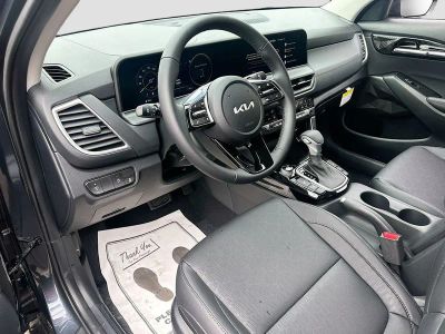 2026 Kia Seltos — photo 9 view