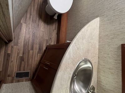 2018 Coachmen Mirada - Photo 2