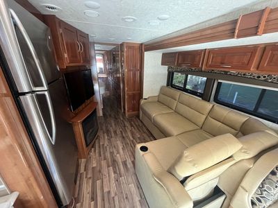 2018 Coachmen Mirada - Photo 5