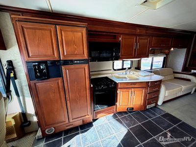 2008 Fleetwood Discovery - Photo 6