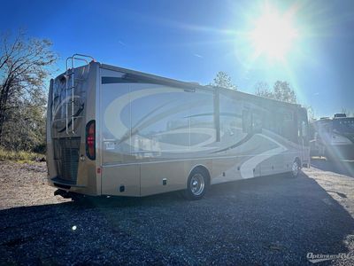 2008 Fleetwood Discovery - Photo 2