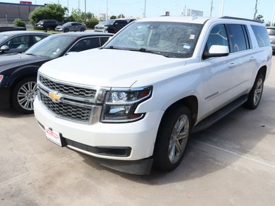 2016 Chevrolet Suburban - Photo 6