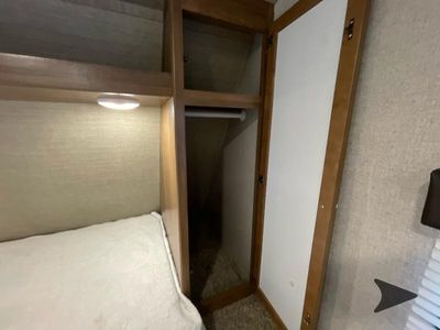 2018 Dutchmen RV Aspen Trail - Photo 16