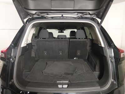 2024 Nissan Rogue — photo 11 view