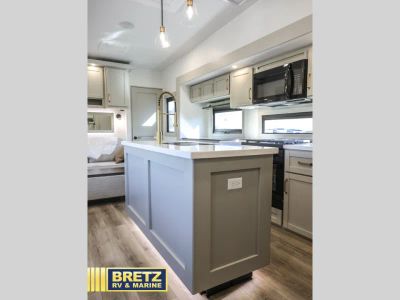 2026 Brinkley Model Z - Photo 17