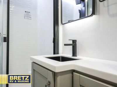 2026 Brinkley Model Z - Photo 40