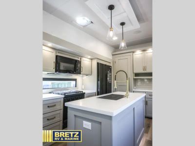 2026 Brinkley Model Z - Photo 11