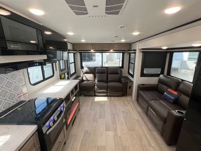 2026 Jayco NORTH TRAIL - Photo 2