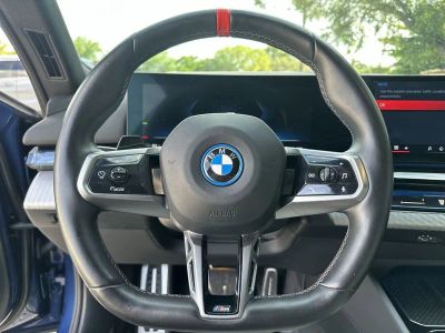 2024 BMW i5 — photo 11 view