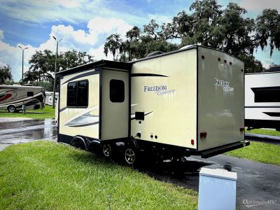 2017 Coachmen Freedom Express — rear three-quarter view