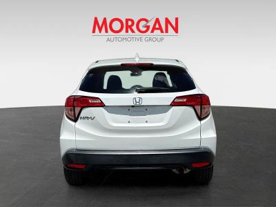 2018 Honda HR-V — interior view