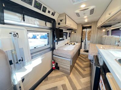 2026 Winnebago TRAVATO - Photo 12
