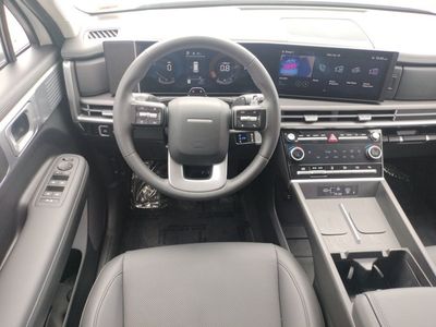 2025 Hyundai Santa Fe - Photo 12