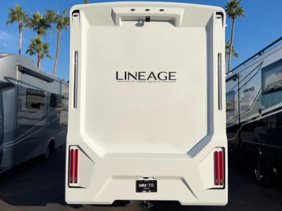 2026 Grand Design LINEAGE SERIES M - Photo 30