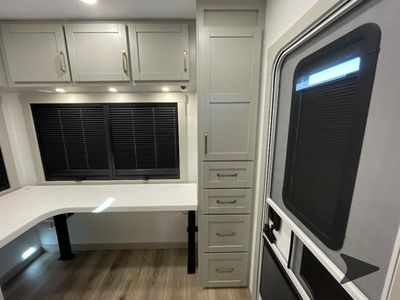 2026 Brinkley Model Z - Photo 37