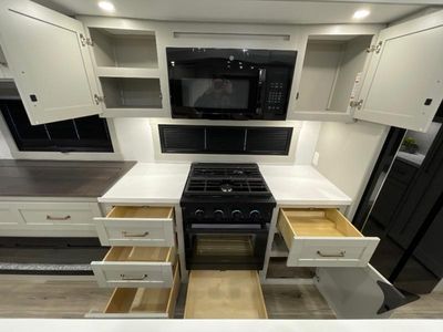 2026 Brinkley Model Z - Photo 46