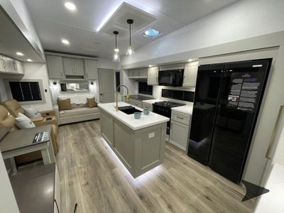2026 Brinkley Model Z - Photo 27