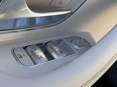 2026 Mercedes-Benz GLE — photo 18 view