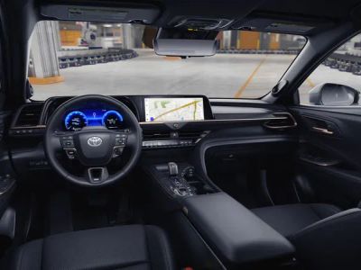 2026 Toyota Crown Signia - Photo 19