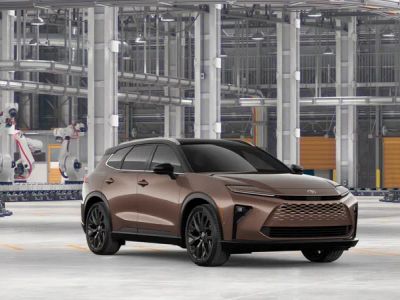 2026 Toyota Crown Signia - Photo 17