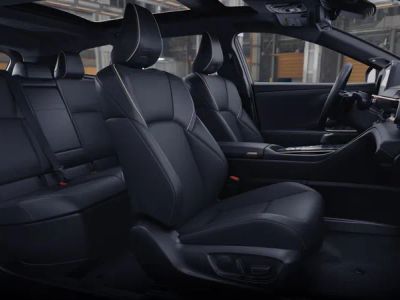 2026 Toyota Crown Signia - Photo 20