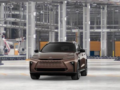 2026 Toyota Crown Signia - Photo 3