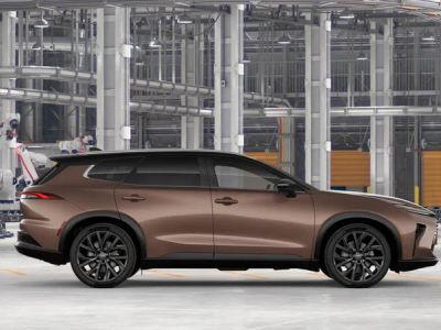 2026 Toyota Crown Signia - Photo 14