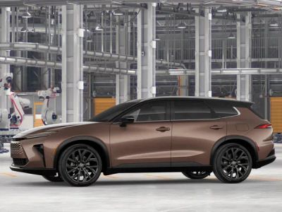 2026 Toyota Crown Signia - Photo 5