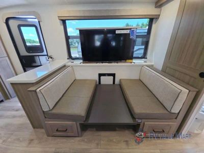 2027 Forest River RV Flagstaff Super Lite — photo 14 view
