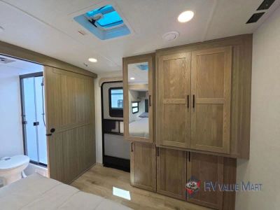 2027 Forest River RV Flagstaff Super Lite — photo 23 view