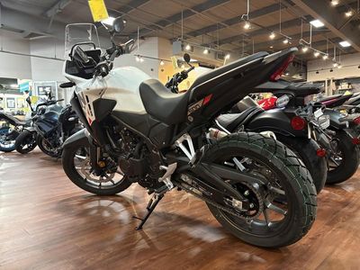 2025 Honda NX500 - Photo 4