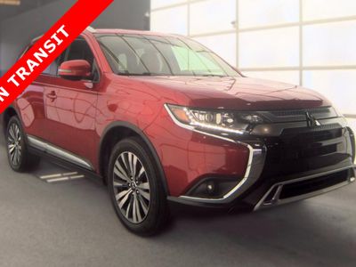 2020 Mitsubishi Outlander — rear three-quarter view