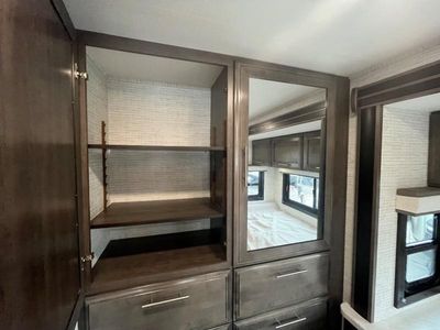 2025 Entegra Coach Vision SE - Photo 15