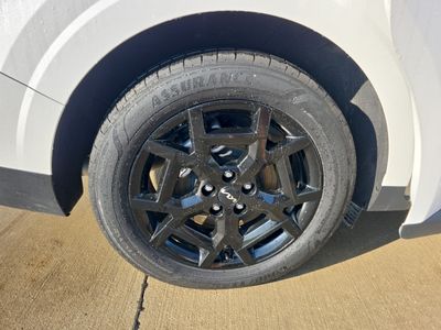 2025 Kia Carnival — photo 16 view