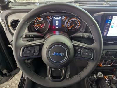 2026 Jeep Wrangler — photo 18 view