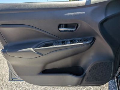 2025 Nissan Versa - Photo 25