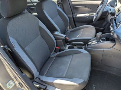2025 Nissan Versa - Photo 23
