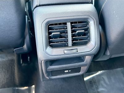 2023 Volkswagen Taos - Photo 19
