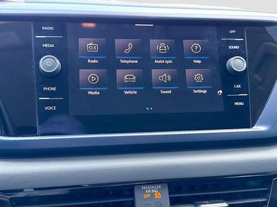 2023 Volkswagen Taos - Photo 28
