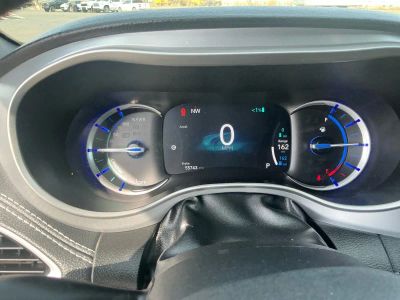2024 Chrysler Pacifica - Photo 10